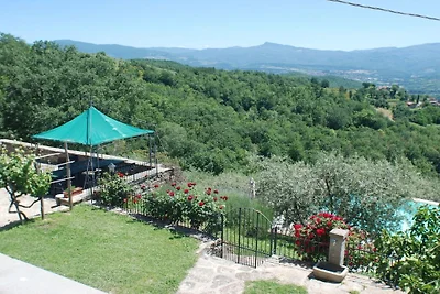 Villa in Poppi mit Schwimmbecken