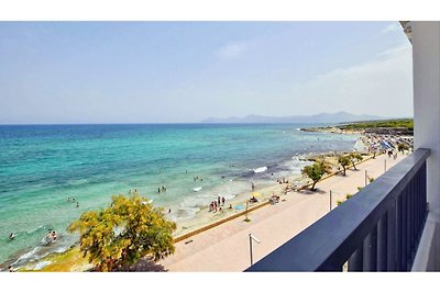 Moderne Wohnung mit Panoramablick aufs Meer