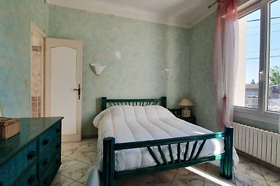 Maestosa villa a Homps con piscina privata