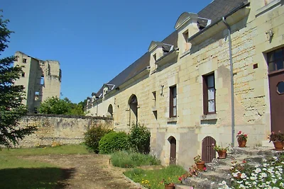 Ferienhaus am Waldrand in Lerné