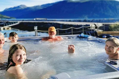 15 persone case ad EIDSVÅG-By Traum
