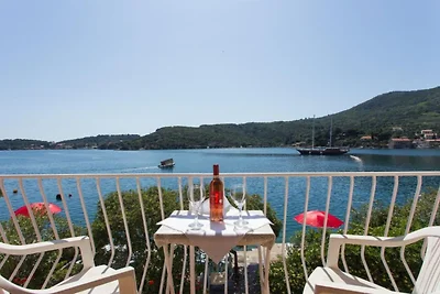 Villa Malfi - Standard Double Room with Sea V...