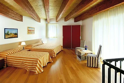 Apartment für 4 mit Kinderpool