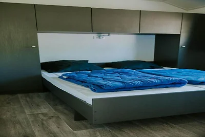 Comfortabele boshut met open ruimte.