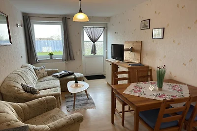 Charmante Ferienwohnung mit Garten in Wiek