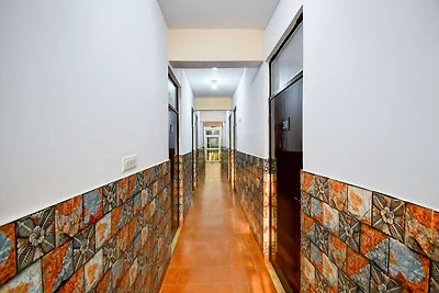 Collezione O Vikas Nagar Po.