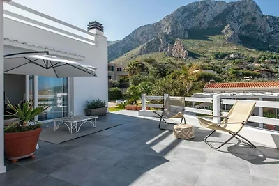 Seaview Villa In Mongerbino