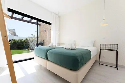 Casa a Sagres con piscina vicino alle spiagge