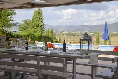 Elegant vakantiehuis met privézwembad