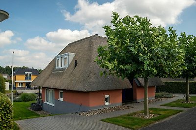 Comfortabel huis aan het water, op een park