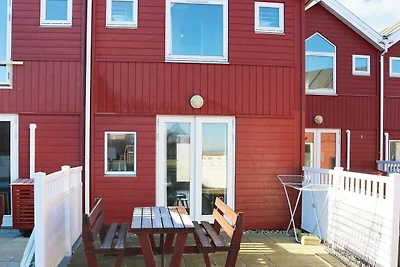 6 person holiday home in Hadsund