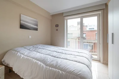 Appartement, woonkamer met uitzicht op zee