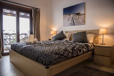 Luxus-Ferienhaus in Playa Blanca mit Pool