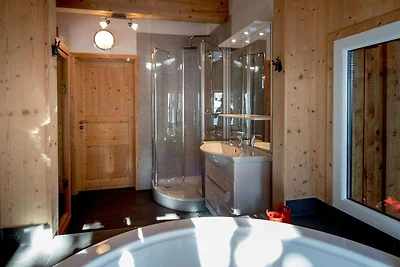 Schönes Chalet mit Sauna