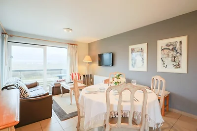Licht appartement met terras in Oostduinkerke