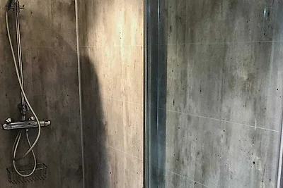 6 persone case ad MÅLØY