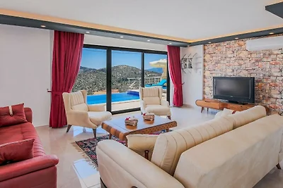Villa in Kalkan mit Wifi und Parken