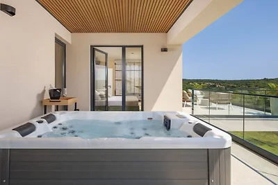 Villa in Labin mit Schwimmbecken