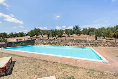 Gemütliches Ferienhaus in Capraia e Limite mi...