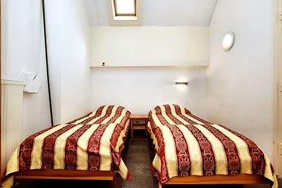 Mooi appartement in monumentale carré-boerder...