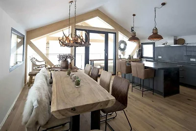 Schönes Chalet mit Sauna