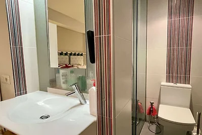 Apartment for 6 people near sand beach
