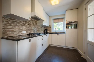 6-osobowy bungalow z widokiem na wodę