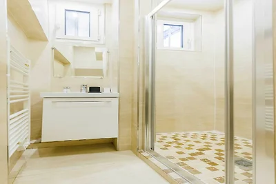 Appartamento tranquillo 1BR/4P - Quartier du...