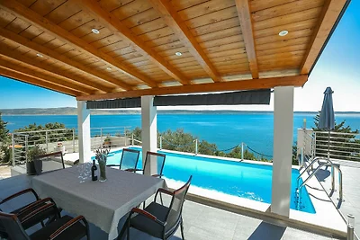 Ferienwohnung am Strand in Starigrad