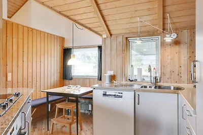 8 Personen Ferienhaus in Væggerløse
