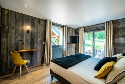 Chalet in Mont de Lans mit Whirlpool und Spa