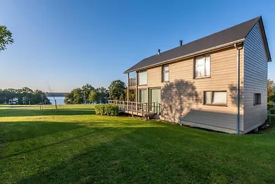 Geräumige Villa mit Sauna und Kamin
