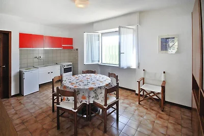 Appartamento a Ceriale con balcone/terrazzo-p...