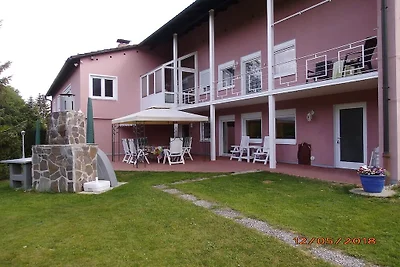 Ferienhaus in Grafenau mit Schwimmbecken