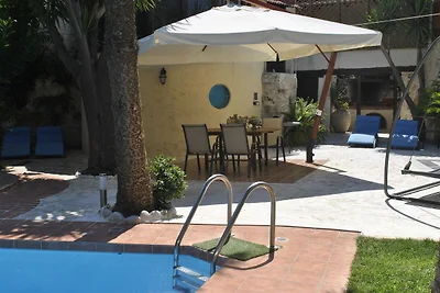 Villa in Giannoudi met privיzwembad