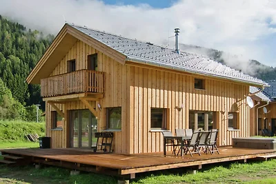 Schönes Chalet mit Whirlpool