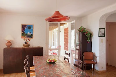 Komfortables Ferienhaus mit Terrasse