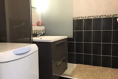 Appartement in de Provence met balkon en...