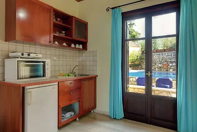 Ferienhaus in Douliana mit Gemeinschaftspool