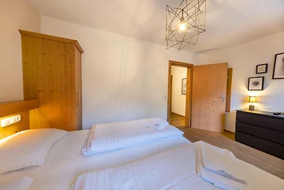 Luxuriöses Chalet mit Sauna in Königsleiten