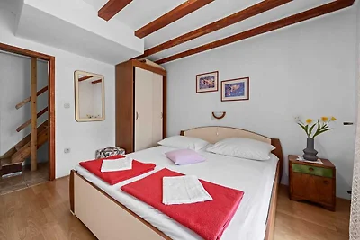 Wohnung in Supetarska Draga am Sandstrand