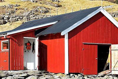 8 Personen Ferienhaus in Austefjorden