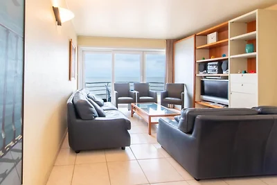 Wohnung mit Terrasse und Meerblick in...