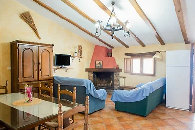 Rustico cottage a Laroya con piscina e...