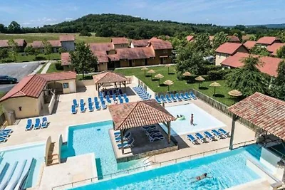 Ferienhaus in Alvignac mit Spa und Pool
