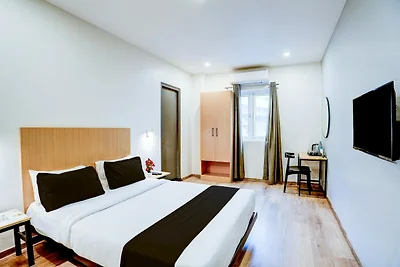 Super Townhouse Ulsoor