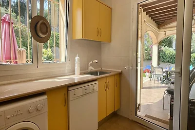 Villa Pineda für sieben Personen in Pals