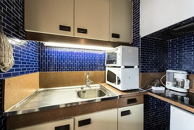 Appartamento luminoso · Accesso diretto alle ...