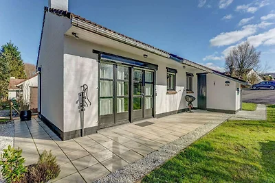 Ferienhaus in Heuvelland mit Garten