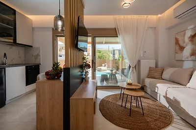 Premium Seaview Suite with Heated Pool and Pr...